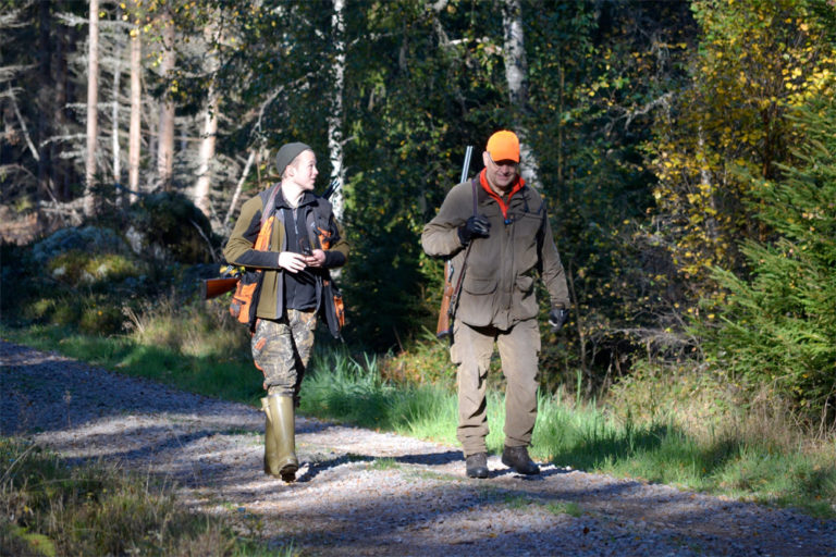 Boka en jaktweekend på Asa Herrgård